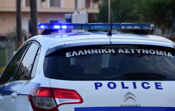 Εξιχνιάστηκε η άγρια δολοφονία Αφγανού στην Πάρο – Ήταν πρώην αστυνομικός και ο δράστης υποστηρικτής των Ταλιμπάν