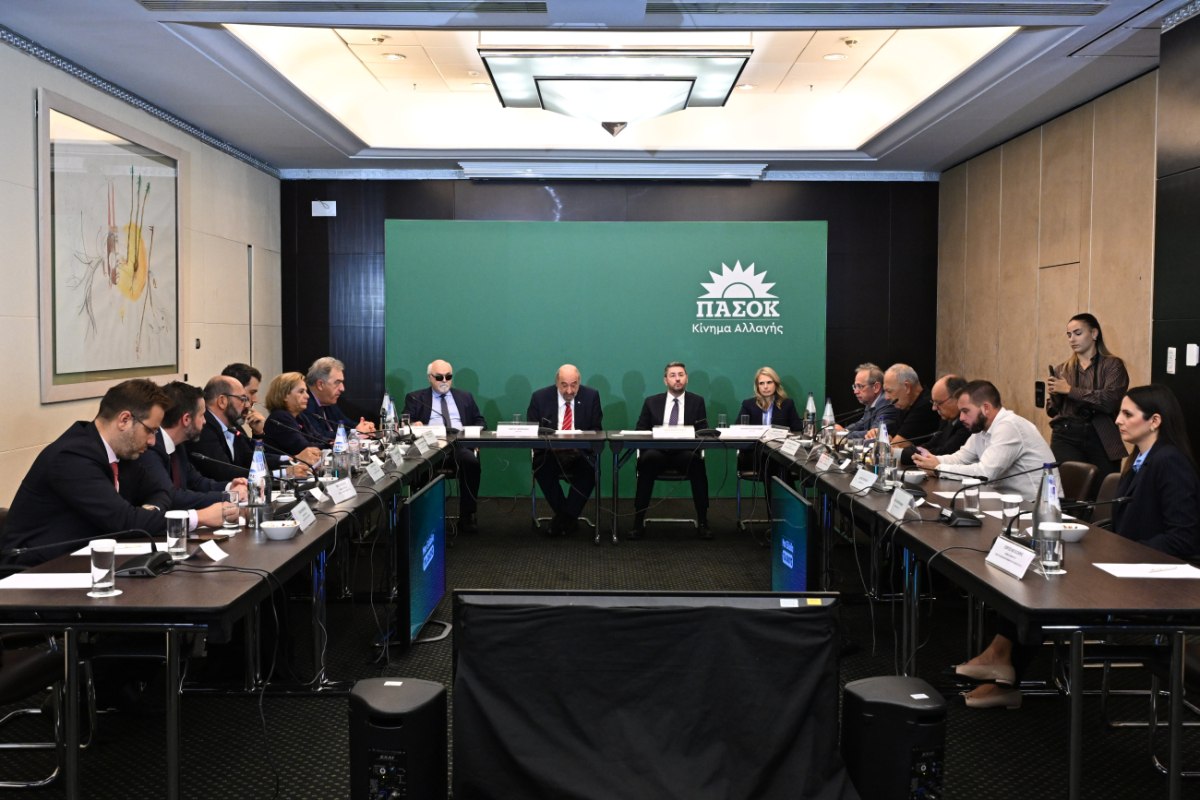 Ανδρουλάκης για την ακρίβεια: Τα μέτρα της κυβέρνησης απέτυχαν – Πάρτι κερδοσκοπίας εις βάρος των Ελλήνων