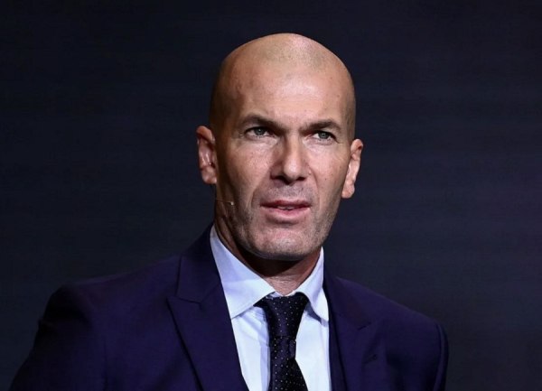 Ο Ζιντάν επιβεβαιώνει τα δημοσιεύματα για τον πάγκο της Εθνικής Γαλλίας