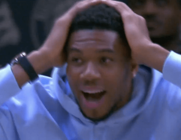 Ο Θανάσης Αντετοκούνμπο έβαλε… ζογκλερικό καλάθι και ο Γιάννης τρελάθηκε! (vid)