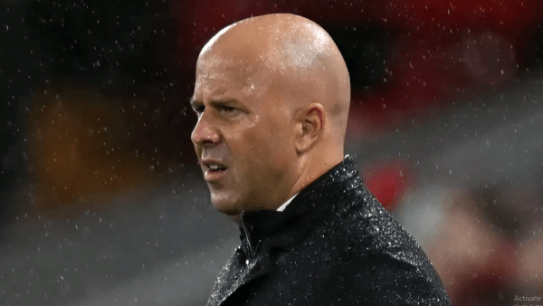 Η απογοήτευση του Σλοτ για τα αποτελέσματα της Λίβερπουλ: «Υπάρχουν πολλοί λόγοι για τις έξι ήττες στα επτά ματς»