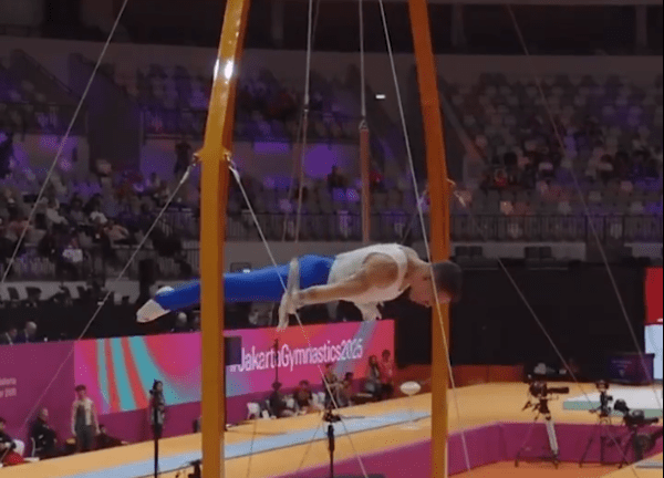 Παγκόσμιο Πρωτάθλημα Γυμναστικής: Σπουδαία εμφάνιση ο Πετρούνιας, πρώτος στον προκριματικό (vid)
