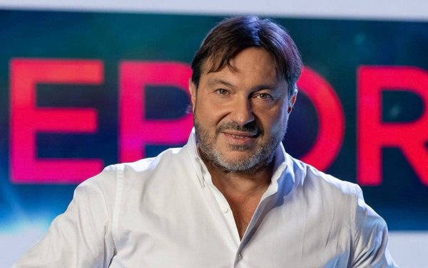 Ιταλία: Έκρηξη διέλυσε το αυτοκίνητο ερευνητή δημοσιογράφου – Ζει με αστυνομική προστασία από το 2014