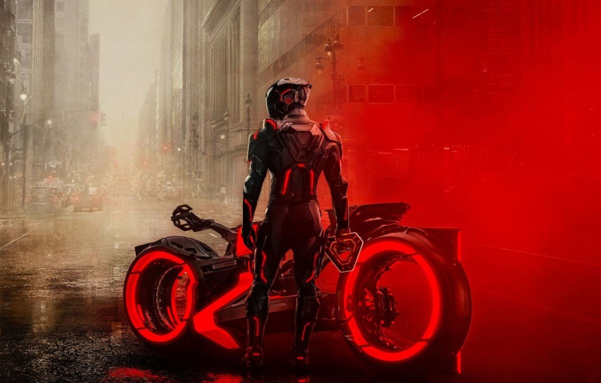 Νέες ταινίες: Φουτουριστικοί κόσμοι, τρόμος και ρομαντικές κωμωδίες