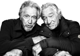 Ο Ρόμπερτ Ντε Νίρο αγκαλιάζει τον Αλ Πατσίνο στην παγωμένη Νέα Υόρκη για μια νέα καμπάνια μόδας