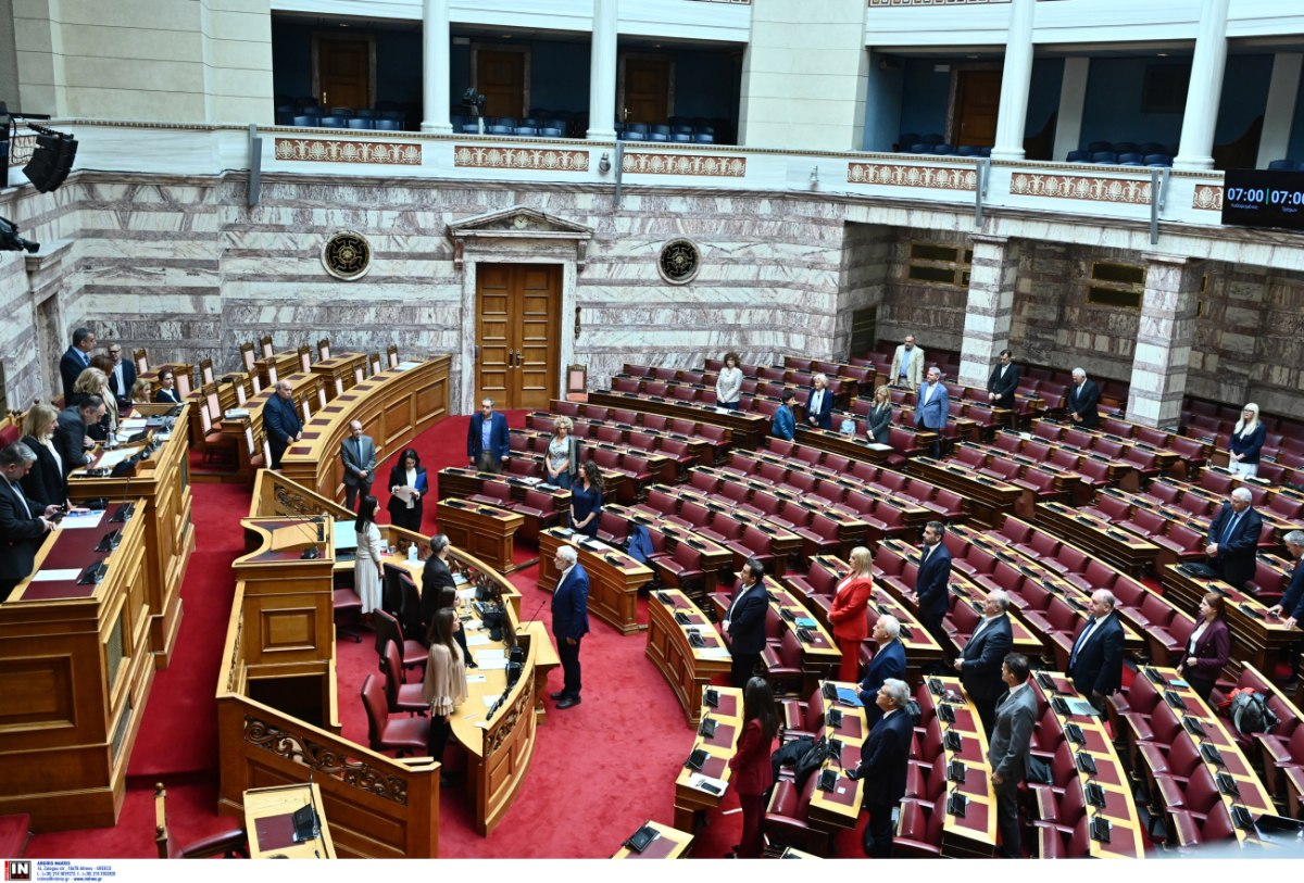 Βουλή: Συζήτηση των αρχηγών των κομμάτων για την εξωτερική πολιτική