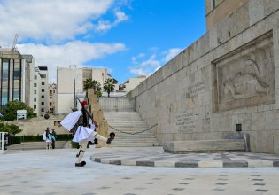 Άγνωστος Στρατιώτης: Η κυβερνητική αναδίπλωση και το κύμα των αντιδράσεων