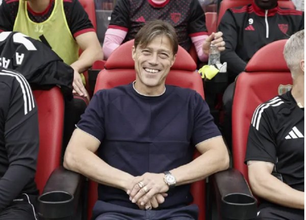 Η «Marca» για τον Αλμέιδα: «Ανέστησε τη Σεβίλλη – Κάθε ομιλία του ένα μάθημα ζωής» (vid)