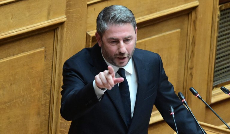 Ανδρουλάκης: Η κυβέρνηση έχει χάσει και τη λογική και την ντροπή – Ο Μητσοτάκης θέλει να διχάσει τον λαό