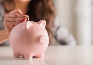 ΙΟΒΕ: Απίθανη η αποταμίευση για 8 στα 10 νοικοκυριά