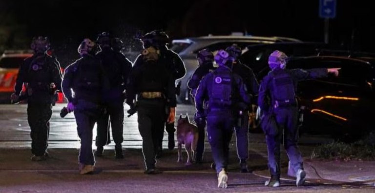 Αυστραλία: Ένας 60χρονος πυροβολούσε περαστικούς με αυτόματο για δύο ώρες – Έριξε 50 με 100 σφαίρες