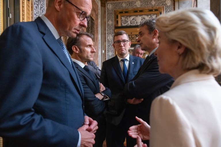 Σύνοδος κορυφής: Μήνυμα για ανάγκη «ισχυρής αντίδρασης» στη ρωσική «απειλή» – Απών ο Σλοβάκος πρωθυπουργός