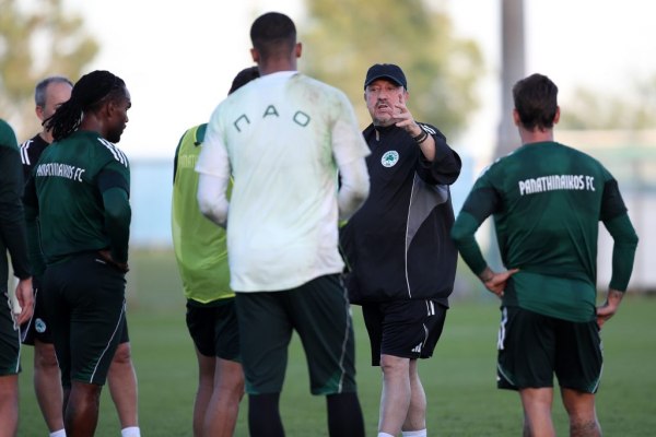 Παρουσιάζεται από τον Παναθηναϊκό ο Μπενίτεθ