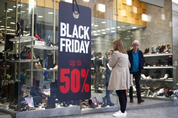 Από Σεπτέμβριο… Black Friday; Η αγορά μπροστά στην πιο «καυτή» σεζόν της χρονιάς