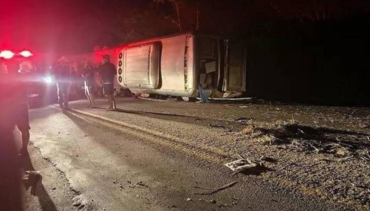 Βραζιλία: Τουλάχιστον 17 νεκροί στο δυστύχημα που ανατράπηκε λεωφορείο