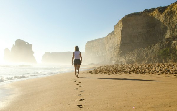 Περπάτημα: Πόσα βήματα μας οδηγούν στην ευεξία;