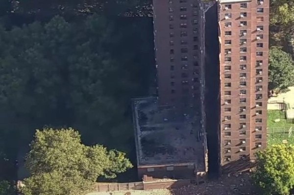 Νέα Υόρκη: Ισχυρή έκρηξη διέλυσε πολυώροφο κτίριο στο Μπρονξ – Κατέρρευσε μέρος του