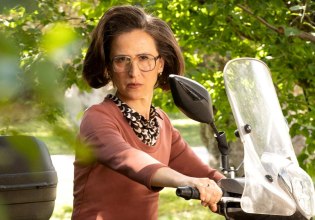 Intersex Greece: Πληρωμένη απάντηση σε δημοσίευμα ιστοσελίδας μετά τη viral θεία Σταματίνα – «Ιντερφοβία»