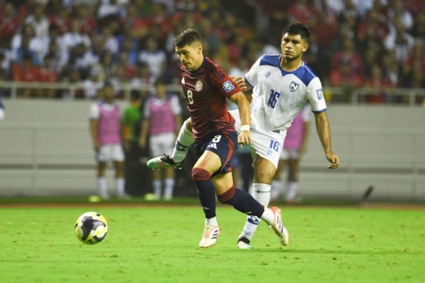 Ποδοσφαιριστής συνελήφθη μέσα στο γήπεδο πριν το Κόστα Ρίκα – Νικαράγουα