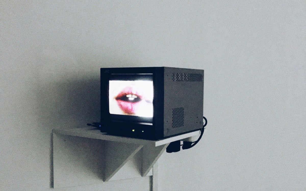 Οι τοξικές σχέσεις, τα ερωτικά τρίγωνα και το σεξ στην οθόνη δεν φαίνεται να ενδιαφέρουν την Gen Z