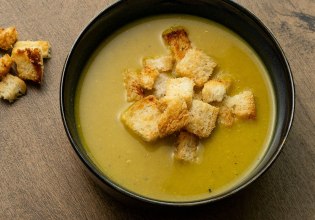 Δύο συνταγές για εύκολες σούπες