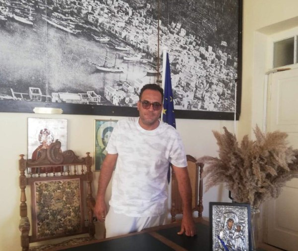 Καστελόριζο: Σε τουρκικό νοσοκομείο ο δήμαρχος για μια ακτινογραφία έπειτα από ατύχημά του