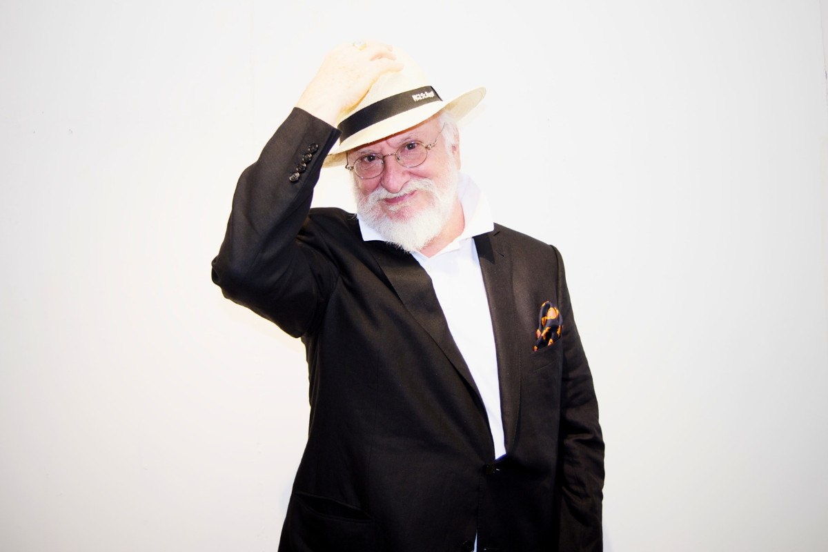 Η Μεταπολίτευση, το φορτηγό, η αριστερά, ο προδότης: Ο Διονύσης Σαββόπουλος με δικά του λόγια