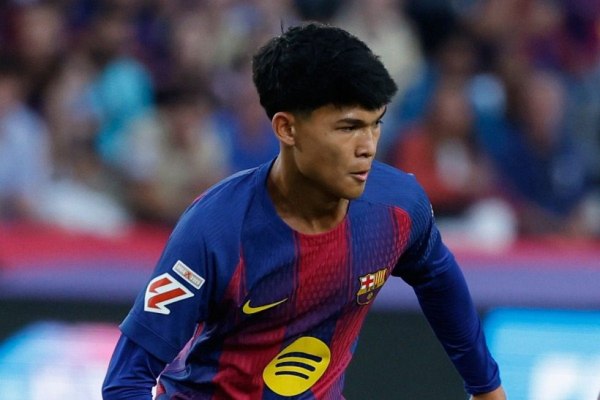 Ντρο Φερνάντεθ: Αυτός είναι ο 17χρονος της Μπαρτσελόνα που παίζει κόντρα στον Ολυμπιακό