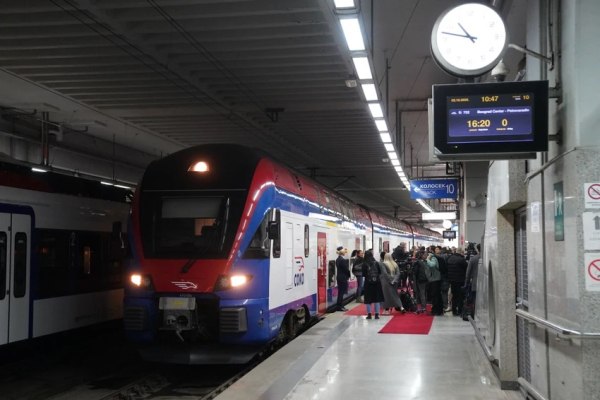 Η Σερβία εγκαινίασε σιδηροδρομική γραμμή υψηλών ταχυτήτων που τη συνδέει με την Ουγγαρία