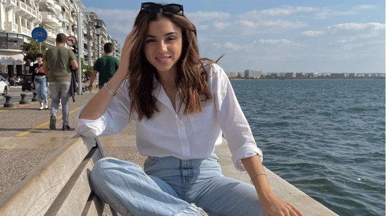 Θεσσαλονίκη: Σε δίκη για «υπόθαλψη εγκληματία» η συνοδηγός στο τροχαίο που σκότωσε την 21χρονη Έμμα