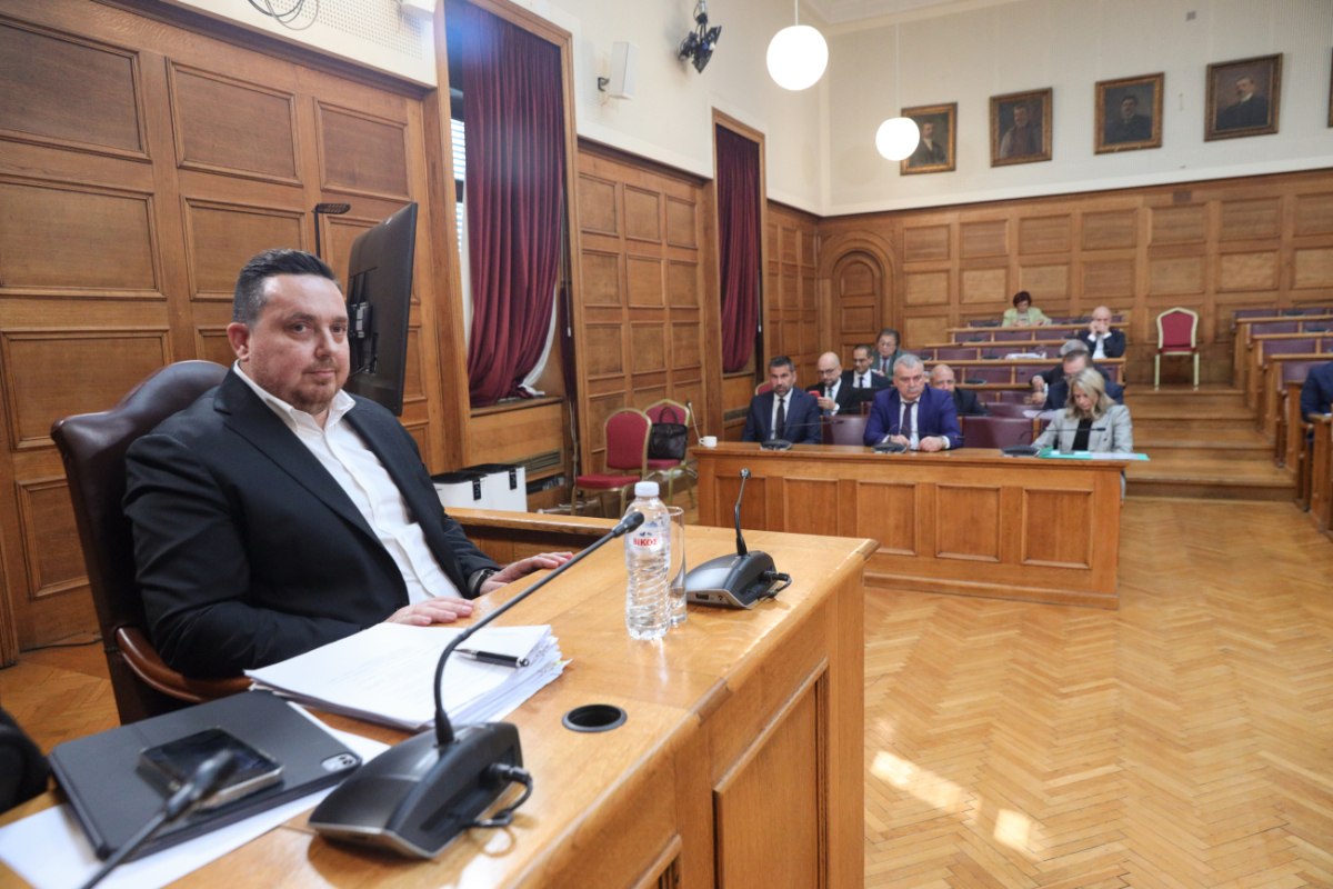 Νέα Αριστερά: Η αποδοχή της παραίτησης του part time αντιπροέδρου του ΟΠΕΚΕΠΕ αποτελεί παραδοχή ενοχής