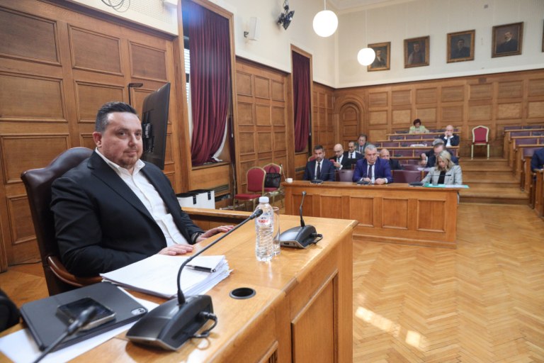 Νέα Αριστερά: Η αποδοχή της παραίτησης του part time αντιπροέδρου του ΟΠΕΚΕΠΕ αποτελεί παραδοχή ενοχής