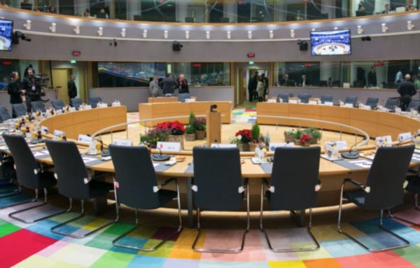 Χαλάρωση των κανονισμών της ΕΕ ζητά το Ευρωπαϊκό Συμβούλιο