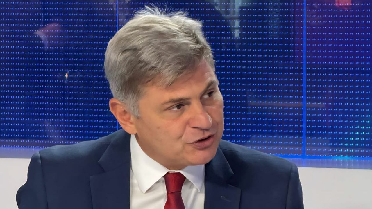 Φαραντούρης: Απαράδεκτες οι περικοπές 1,3 δισ. στον ευρωπαϊκό προϋπολογισμό