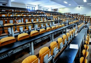 Νέα προσφυγή στο ΣτΕ για τα ιδιωτικά πανεπιστήμια – Ζητείται ανάκληση αδειών λόγω έλλειψης προγραμμάτων σπουδών