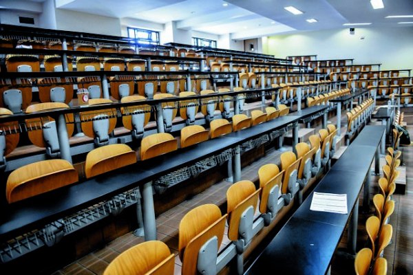 Νέα προσφυγή στο ΣτΕ για τα ιδιωτικά πανεπιστήμια – Ζητείται ανάκληση αδειών λόγω έλλειψης προγραμμάτων σπουδών