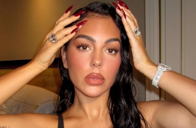 Έγκυος η Τζορτζίνα Ροντρίγκεζ; Η ανάρτηση με τα υπονοούμενα για δεύτερη εγκυμοσύνη