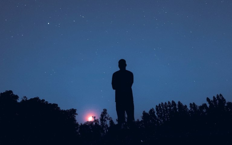 Άκρως Ζωδιακό: Τα Do’s και Don’ts στα ζώδια σήμερα [Κυριακή 19.10.2025]