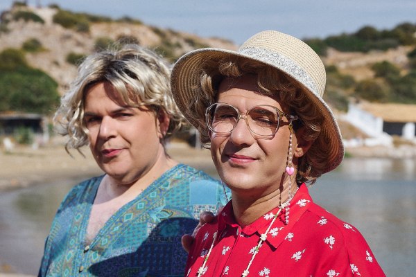 «Αι γυμνισταί»: Το νέο έργο του Γιώργου Σίμωνα στο Rabbithole