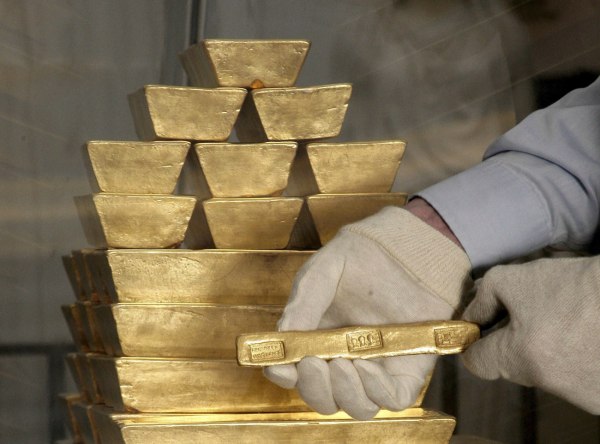 Γιατί οι επενδυτές πληρώνουν ακριβότερα το ασφάλιστρο κινδύνου