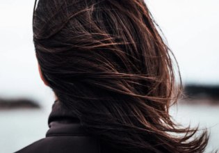 Καινούρια μαλλιά μετά από μεταμόσχευση με βλαστοκύτταρα – «παραφυάδες»