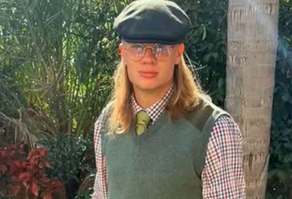 Ο… καθηγητής κύριος Χάαλαντ!