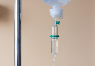 Ηλεία: Στο νοσοκομείο 16χρονος που κατανάλωσε αλκοόλ σε μαγαζί – Αναζητείται ο ιδιοκτήτης