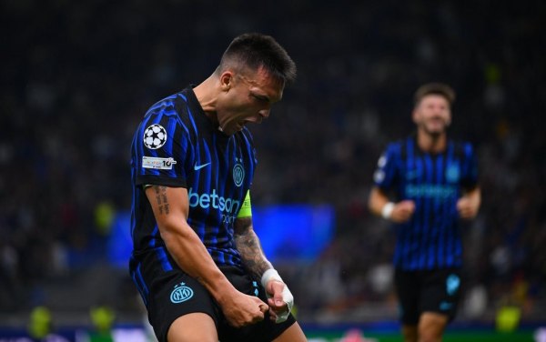 Ίντερ – Σλάβια Πράγας 3-0: Οι «νερατζούρι» ξετύλιξαν το «δώρο» του Στάνιεκ και έκαναν το 2Χ2 (vid)