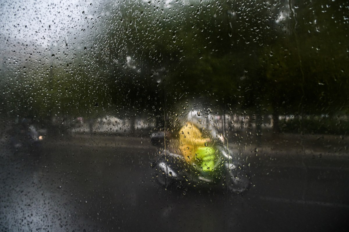 Κακοκαιρία: Μήνυμα του 112 σε Θεσσαλονίκη, Χαλκιδική και Σέρρες – Αναμένονται ισχυρές βροχοπτώσεις και καταιγίδες