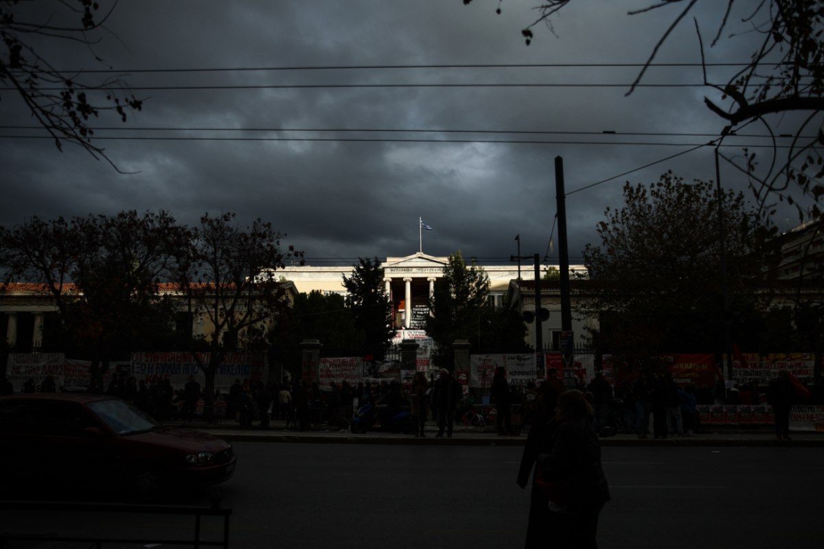 Η αστυνομική εισβολή στην Αρχιτεκτονική του ΕΜΠ ως σύμπτωμα αυταρχικής διολίσθησης