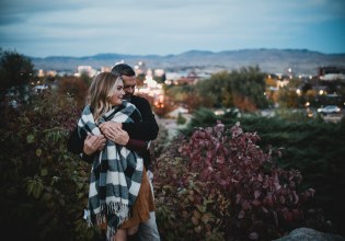 Σχέση: Τόσες ώρες χρειάζονται την εβδομάδα για να μείνει ζωντανή