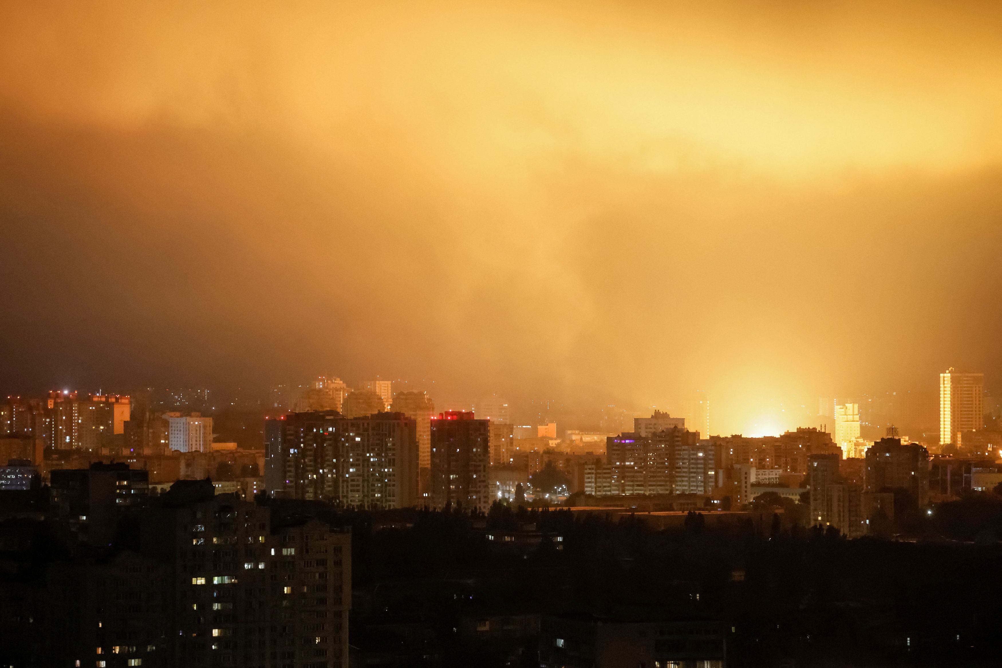 Ο Τραμπ δεν χρειάζεται κόλακες για την Ουκρανία και τη Βενεζουέλα