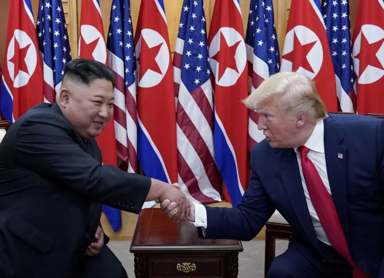 Νότια Κορέα: Μία συνάντηση μεταξύ του Ντόναλντ Τραμπ και του Κιμ Γιονγκ Ουν είναι απίθανο να συμβεί