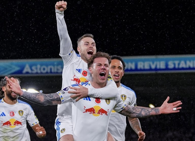 Premier League: Νίκη «ανάσα» για τη Λιντς